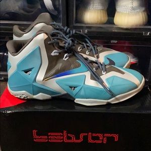 LeBron 11 armory slate